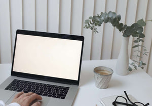 CORPORATE GIFT IDEAS TO SHOW YOUR GRATITUDE